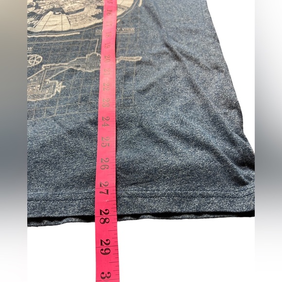 Star Trek U.S.S Enterprise Tshirt Size Medium - Picture 4 of 7